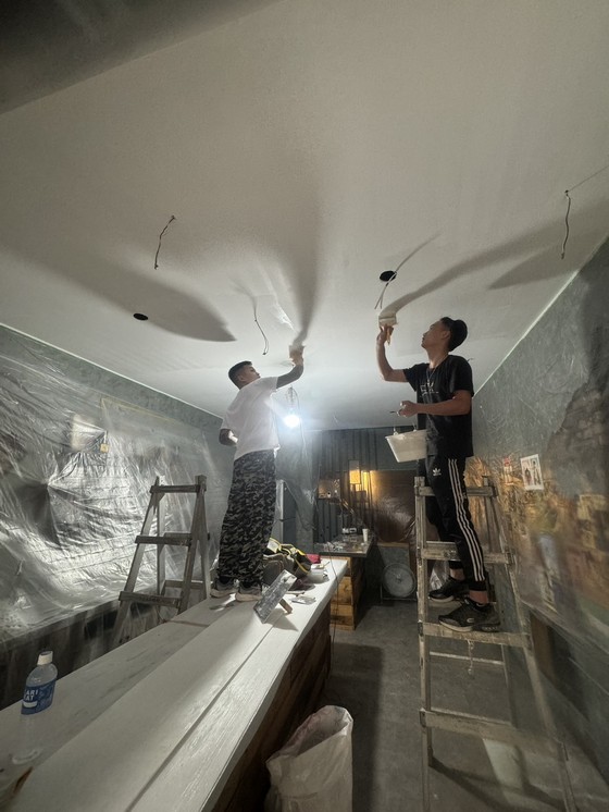 高雄天花板室內裝潢